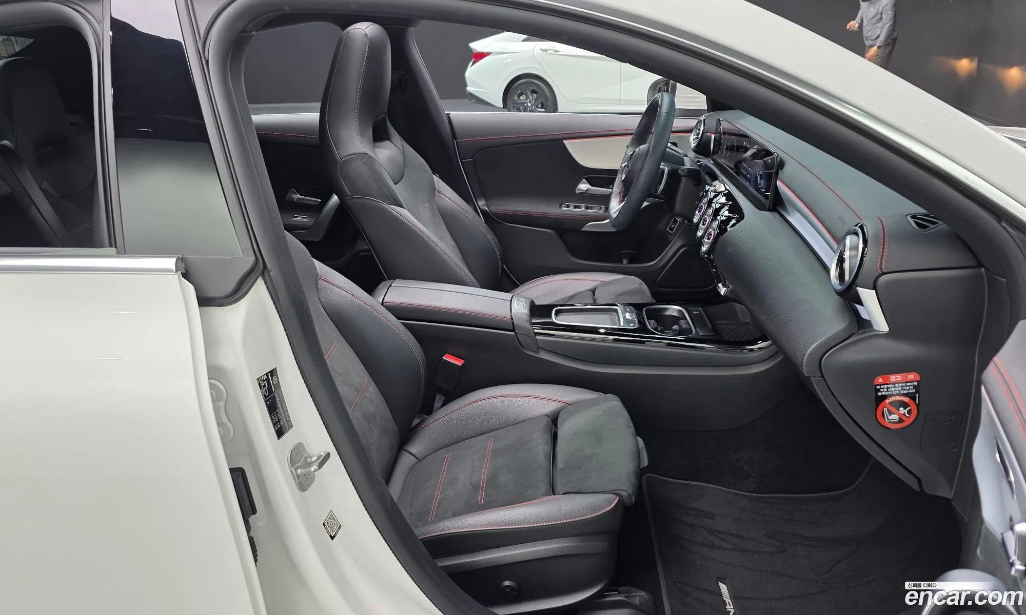 Mercedes-Benz CLA-Class C118 2024 — 5