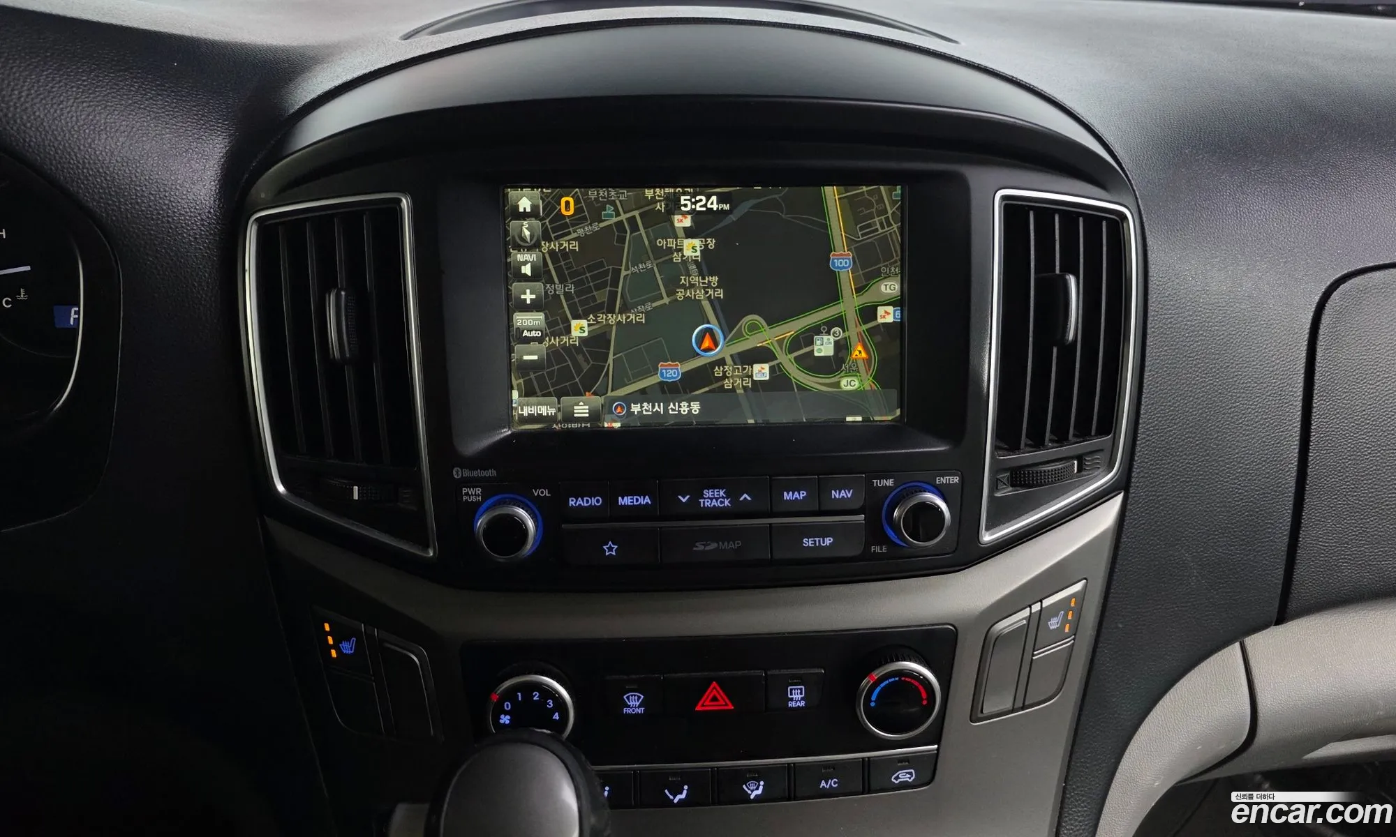 Hyundai Grand Starex 2018 — 20