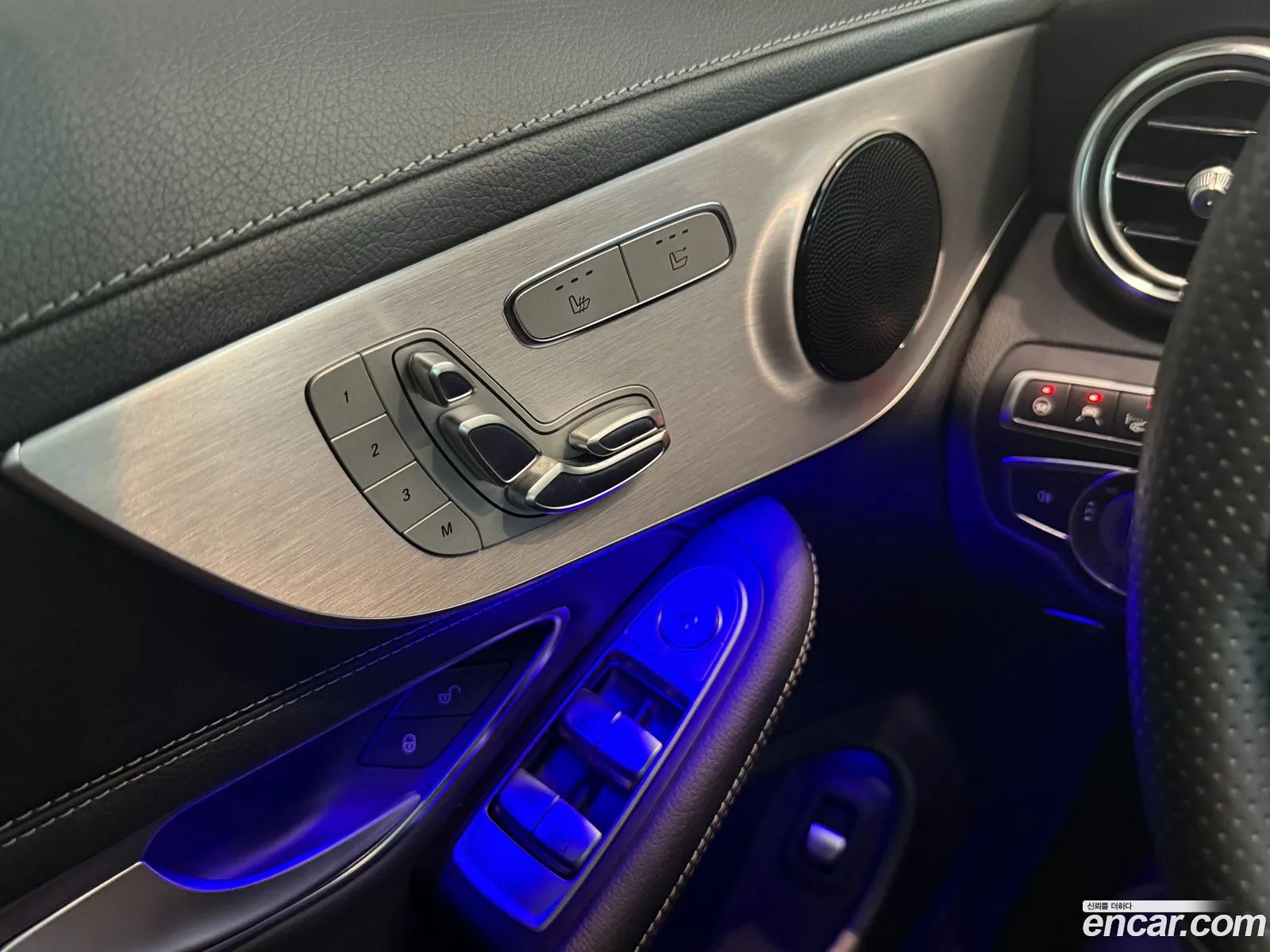 Mercedes-Benz C-Class W205 2022 — 13