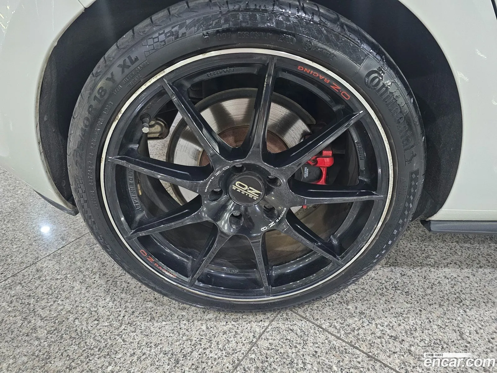 Volkswagen Golf 7th Gen 2016 — 4