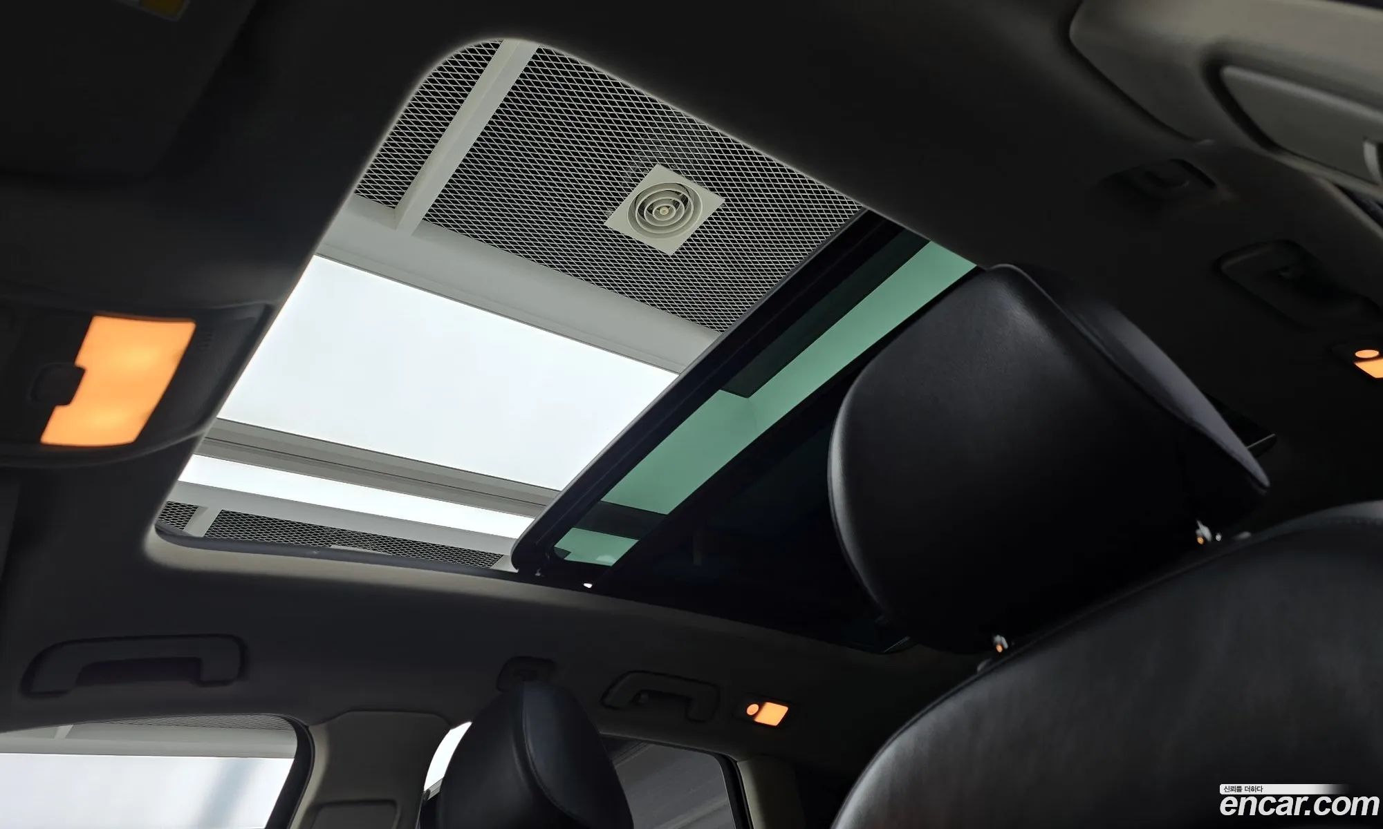Audi Q5 2012 WAUZZZ8R0CA044077 — 3