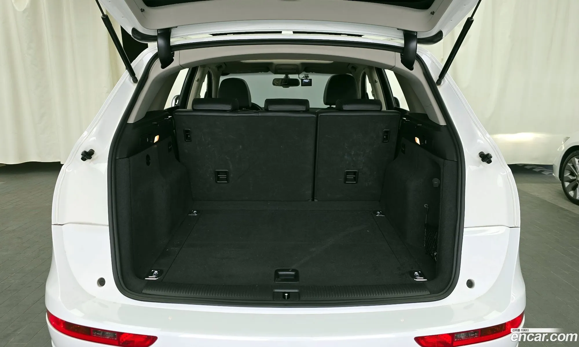 Audi Q5 2012 WAUZZZ8R0CA044077 — 18