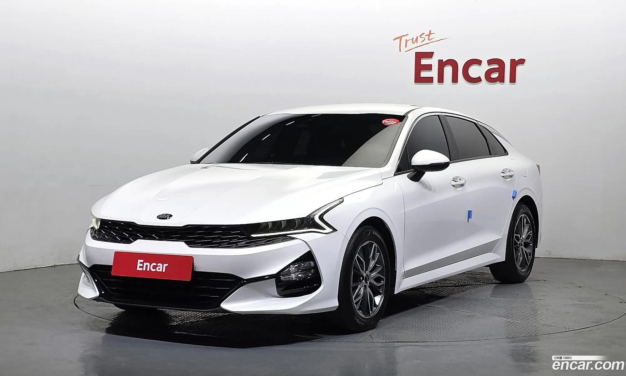 Kia K5 2021 — 21