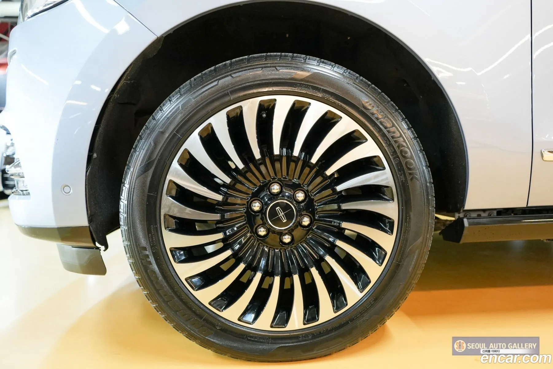 Lincoln Navigator 2020 — 9