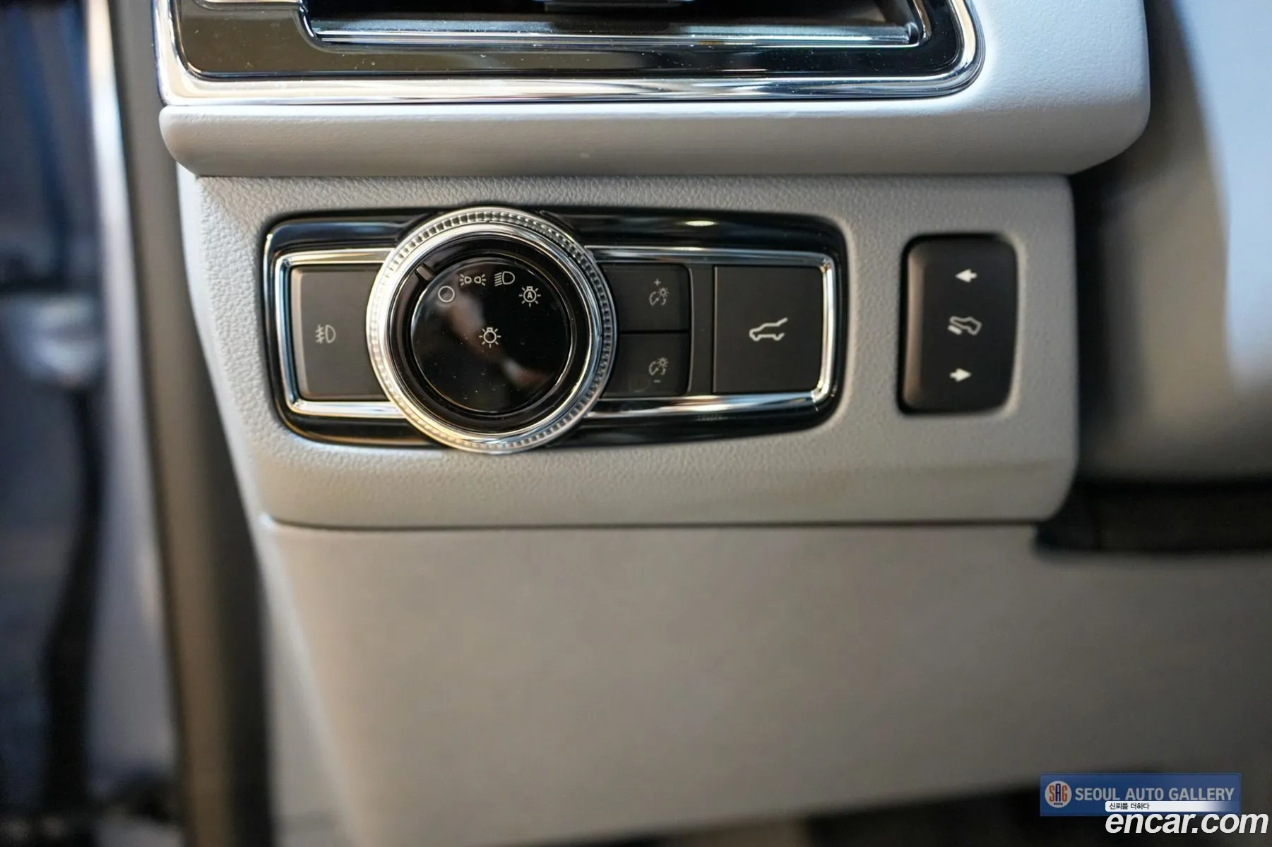 Lincoln Navigator 2020 — 3