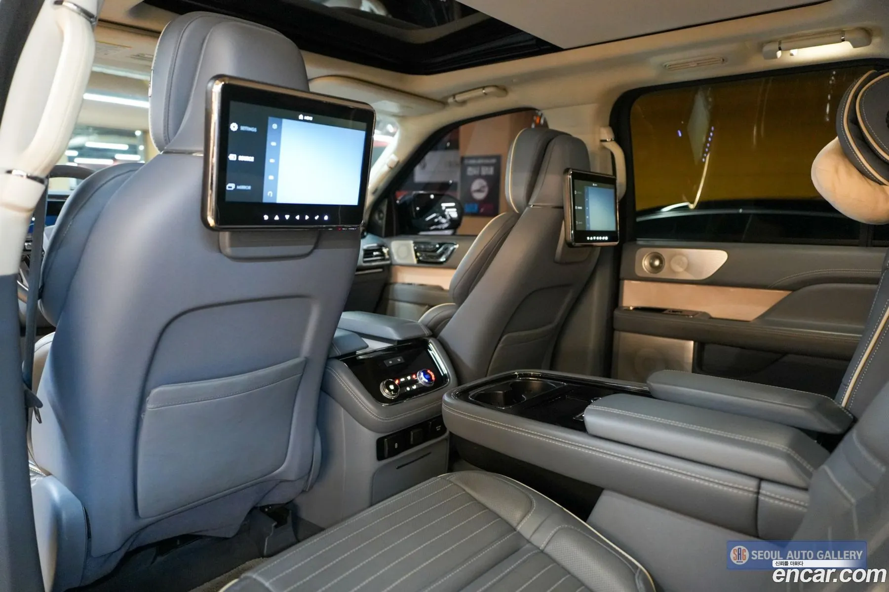 Lincoln Navigator 2020 — 10