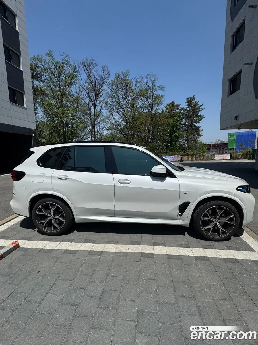 BMW X5 2025 — 2