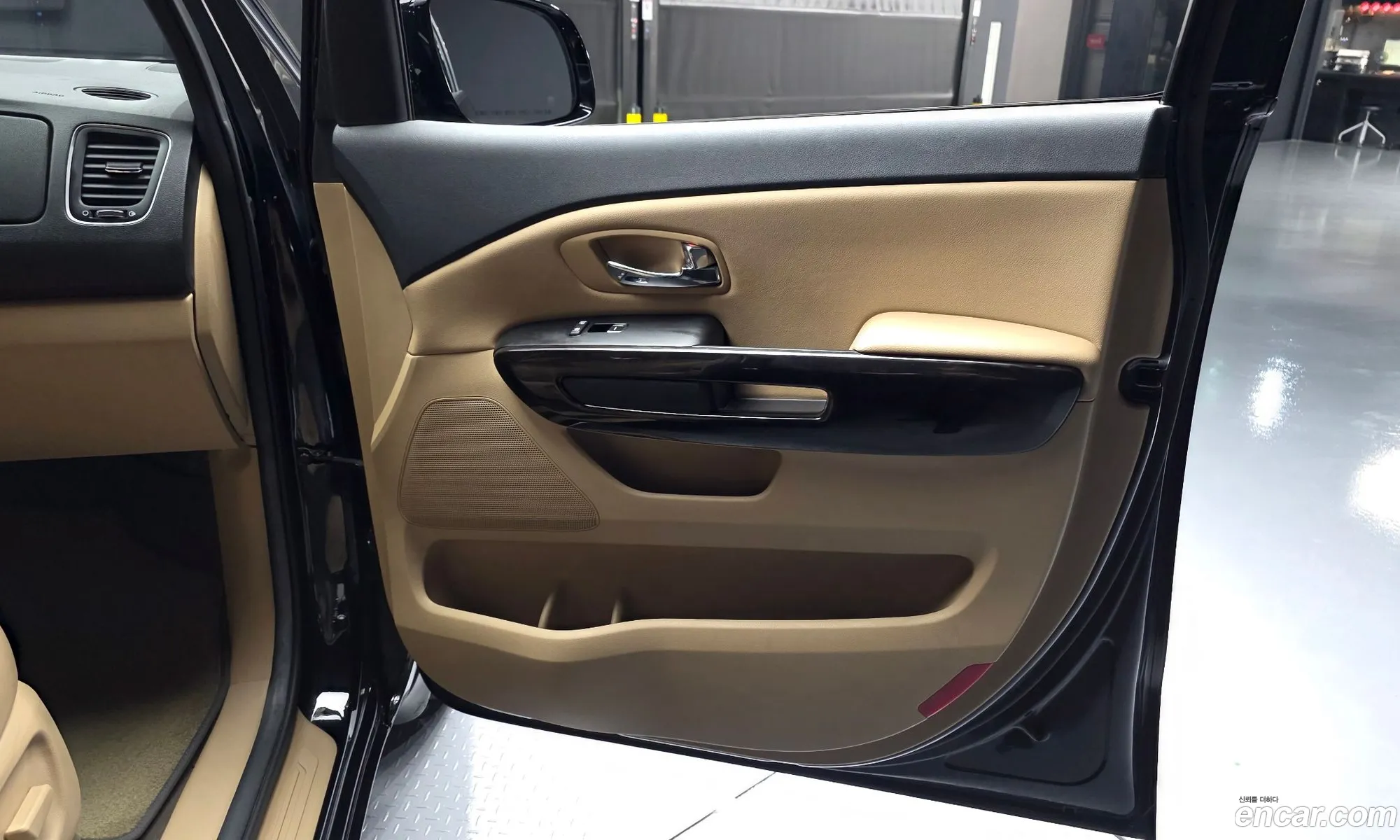 Kia Carnival 2018 — 30
