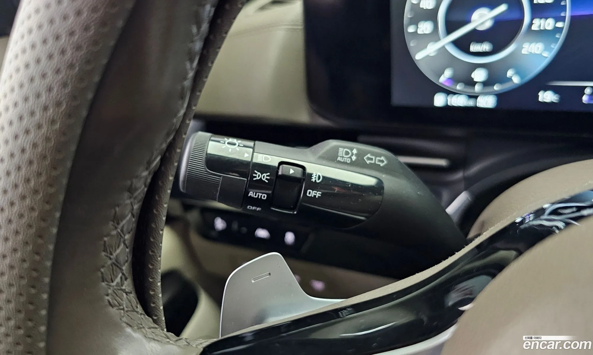 Kia Carnival 2021 — 30