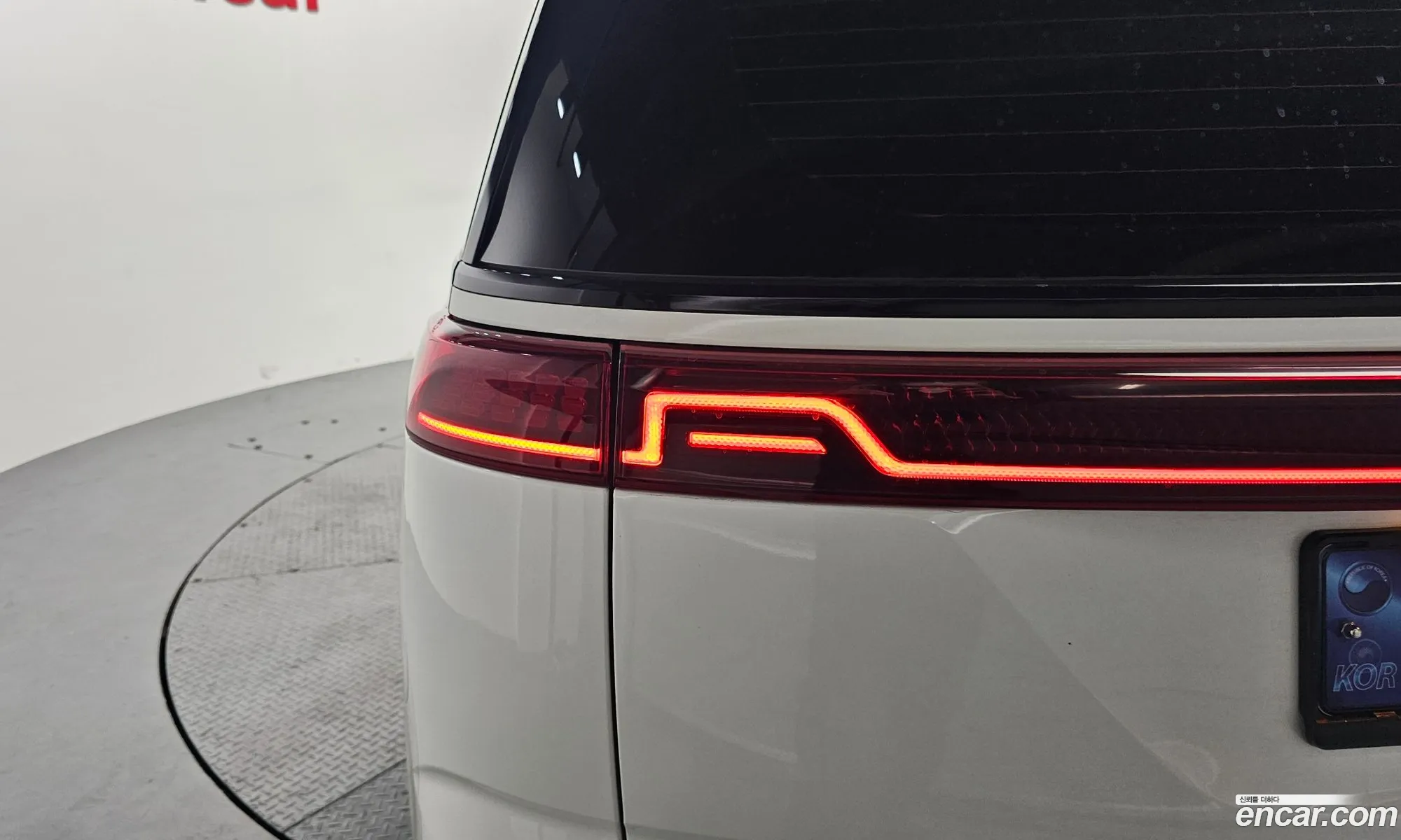 Kia Carnival 2021 — 14
