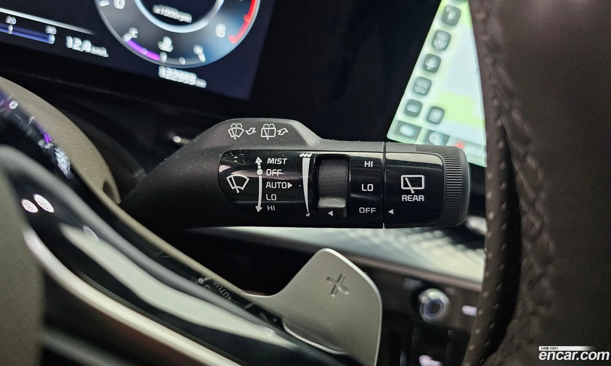 Kia Carnival 2021 — 24