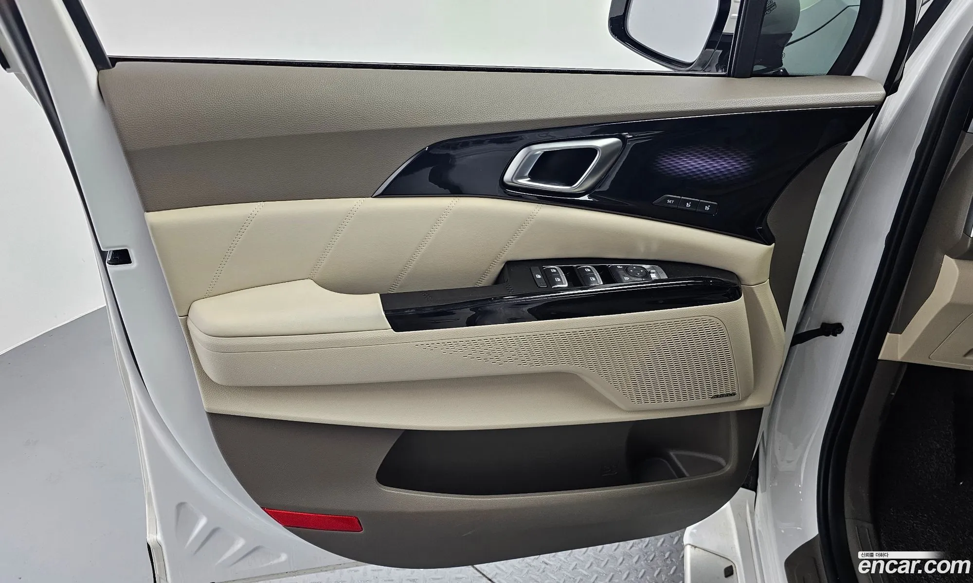 Kia Carnival 2021 — 20