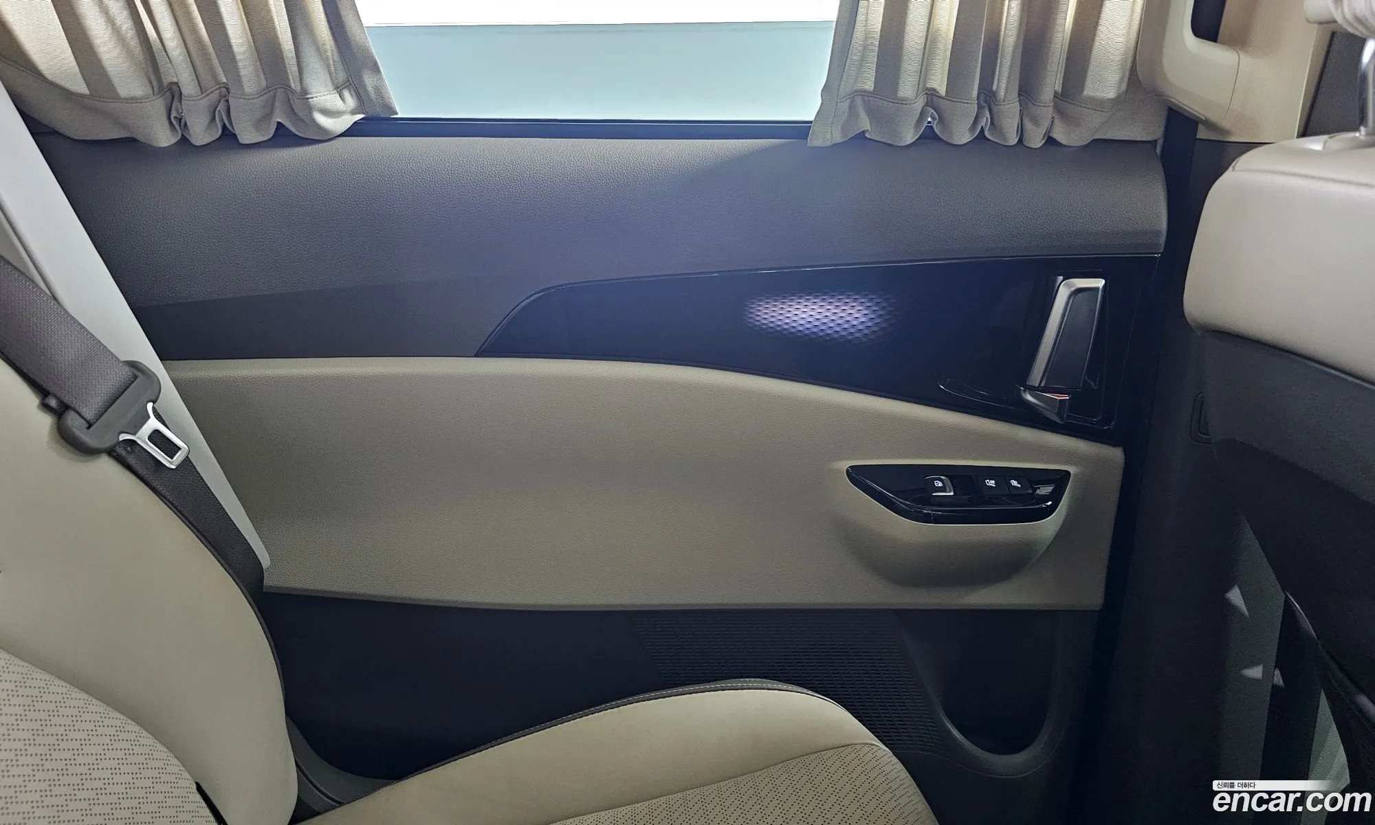 Kia Carnival 2021 — 29