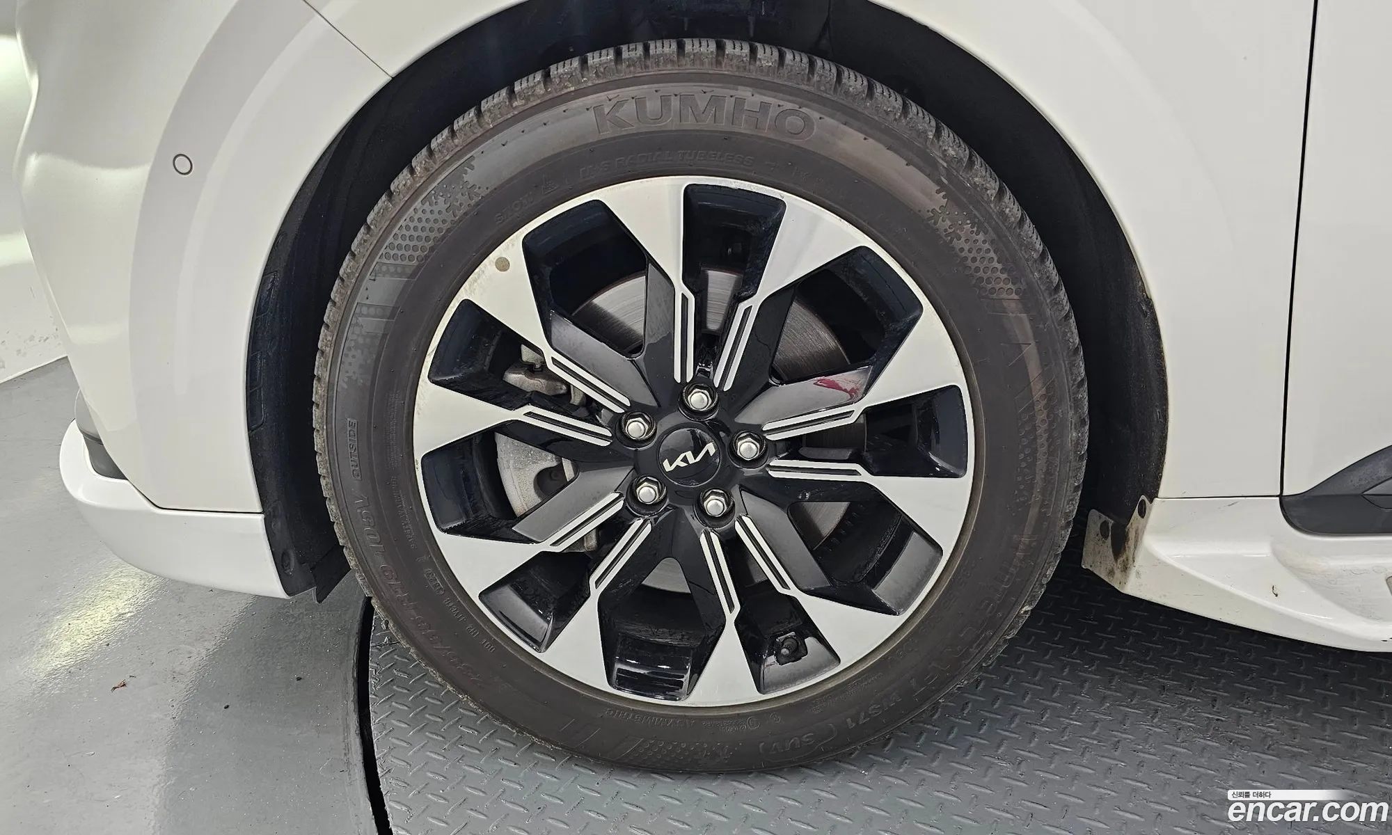 Kia Carnival 2021 — 11