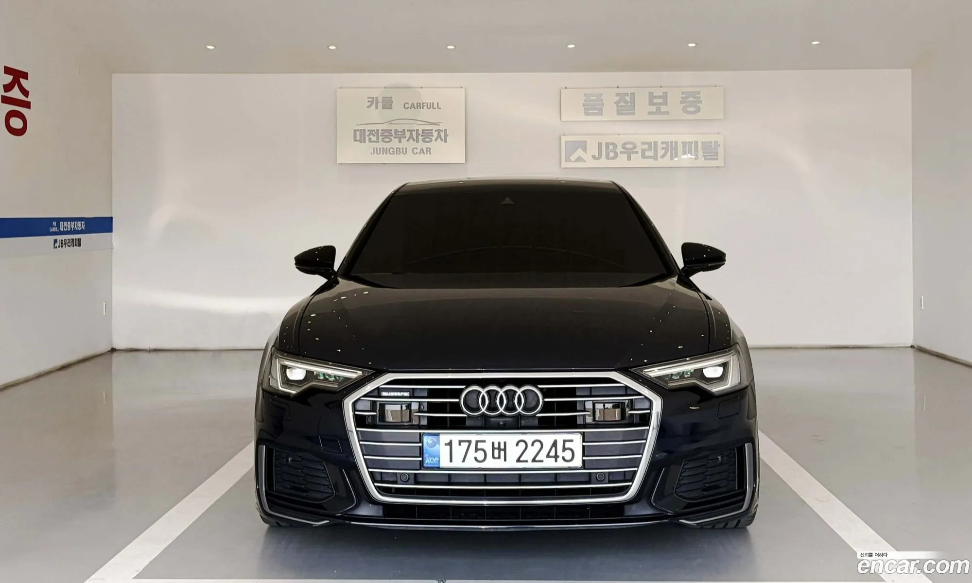 Audi A6 2022 — 19
