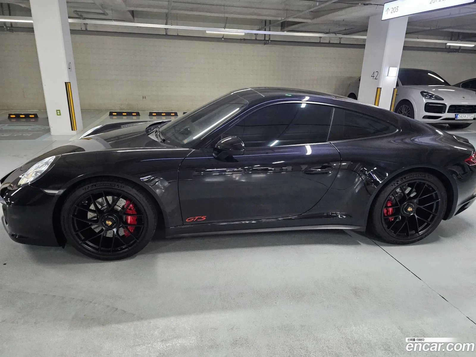 Porsche 911 2018 — 16