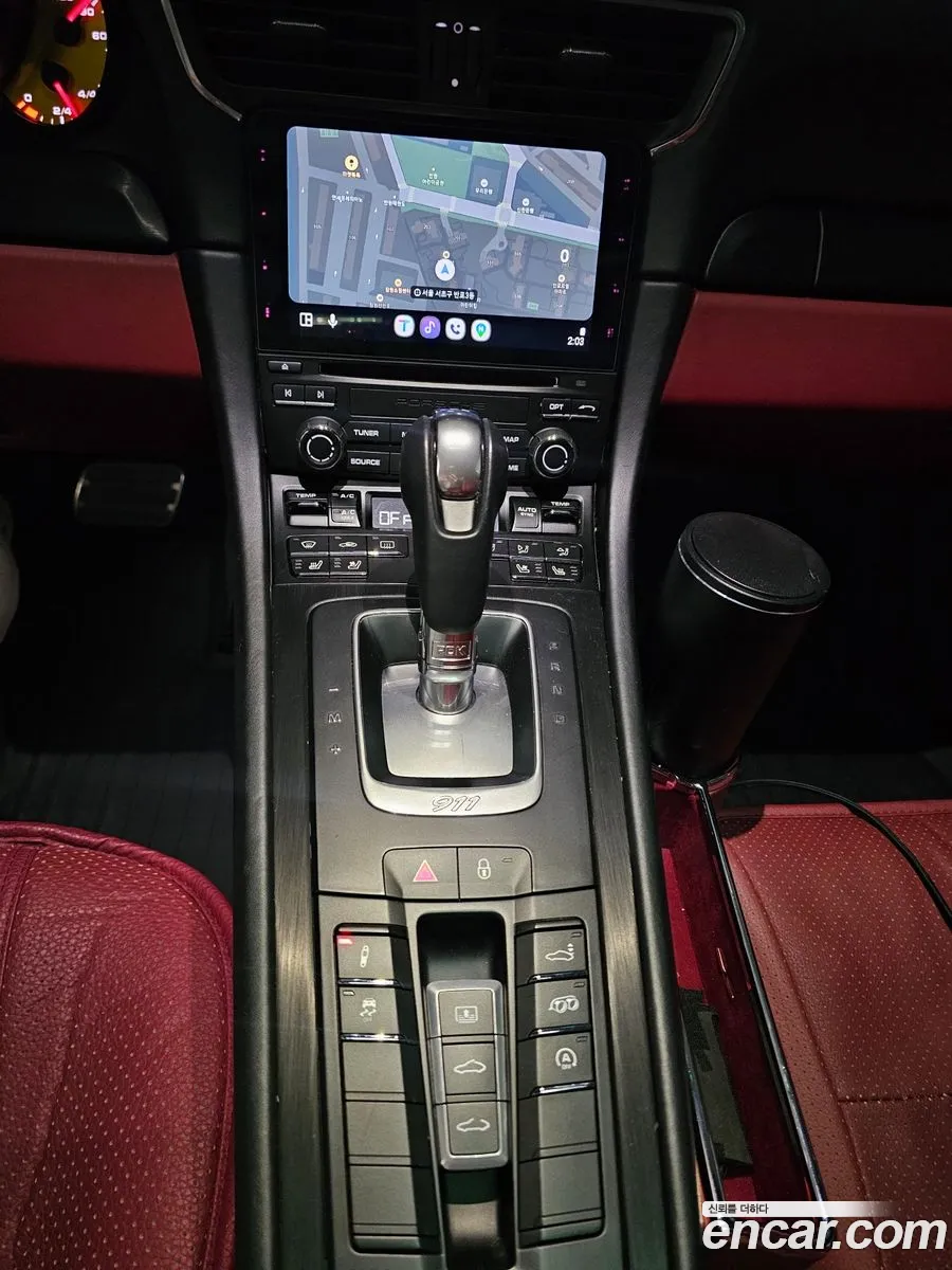 Porsche 911 2018 — 19