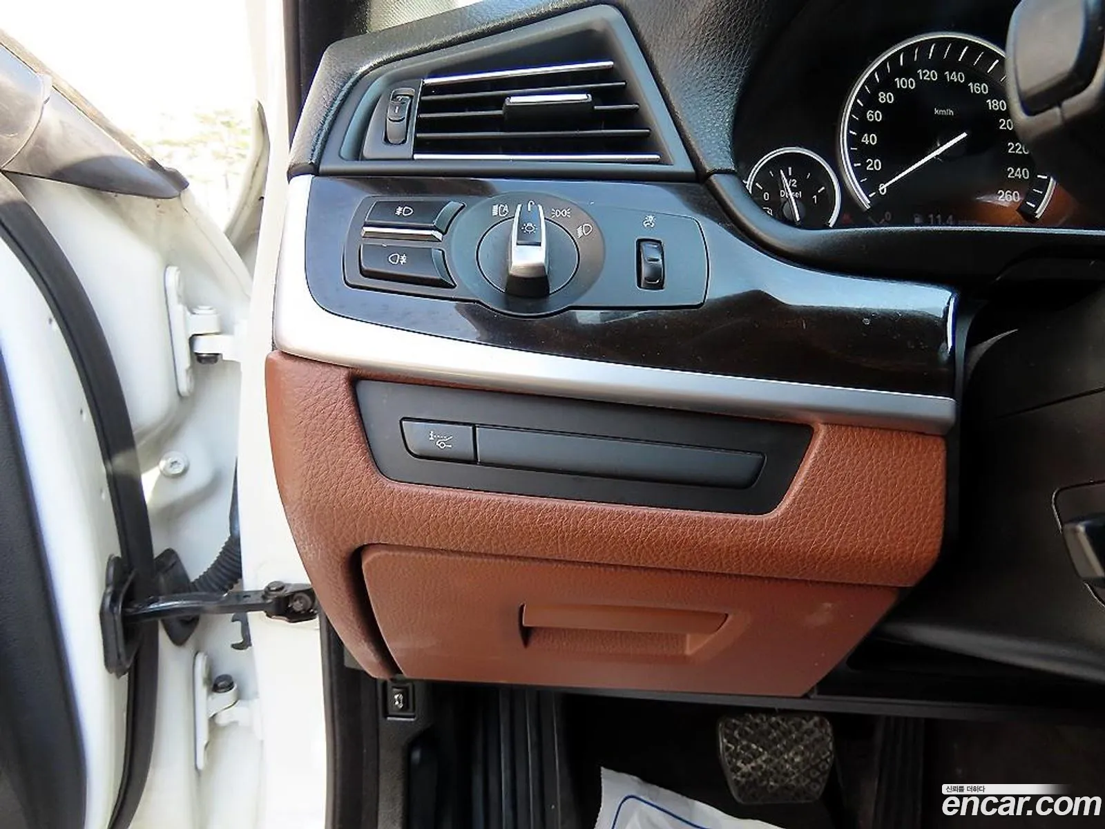 BMW 5 Series 2013 — 15