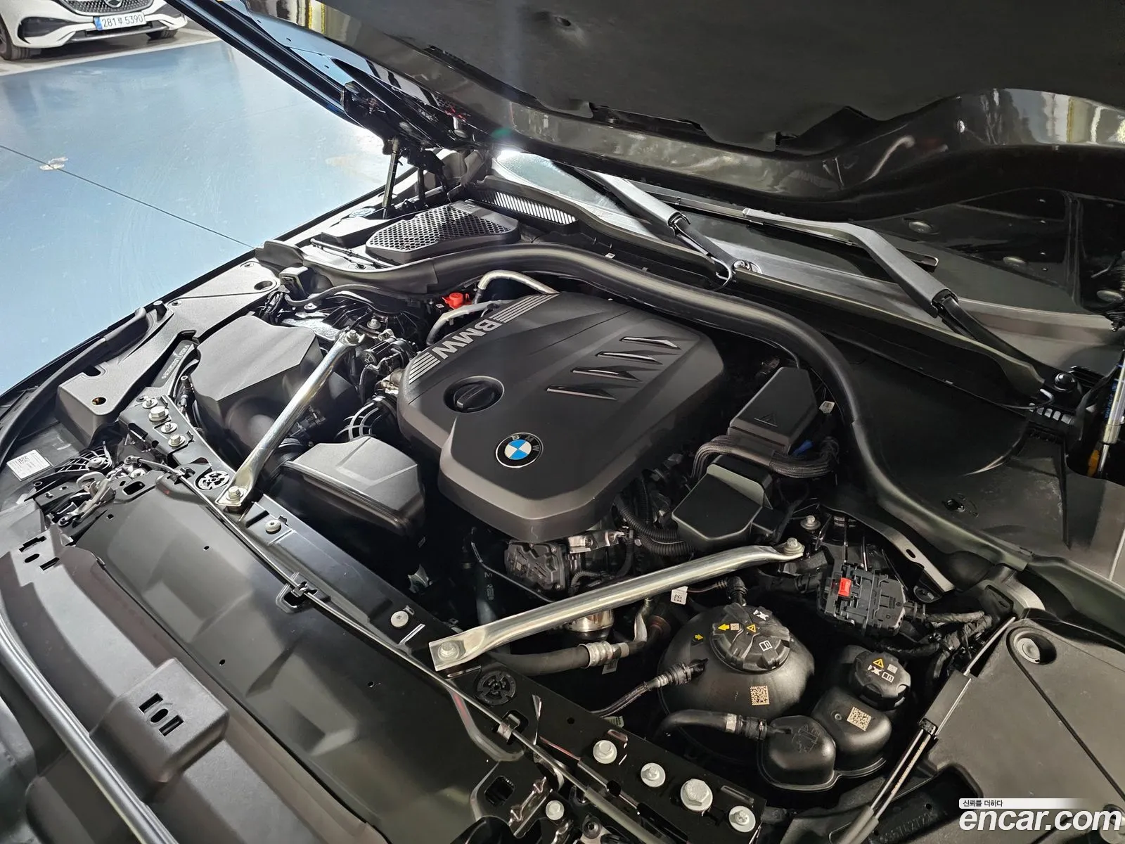 BMW 5 Series 2025 — 4