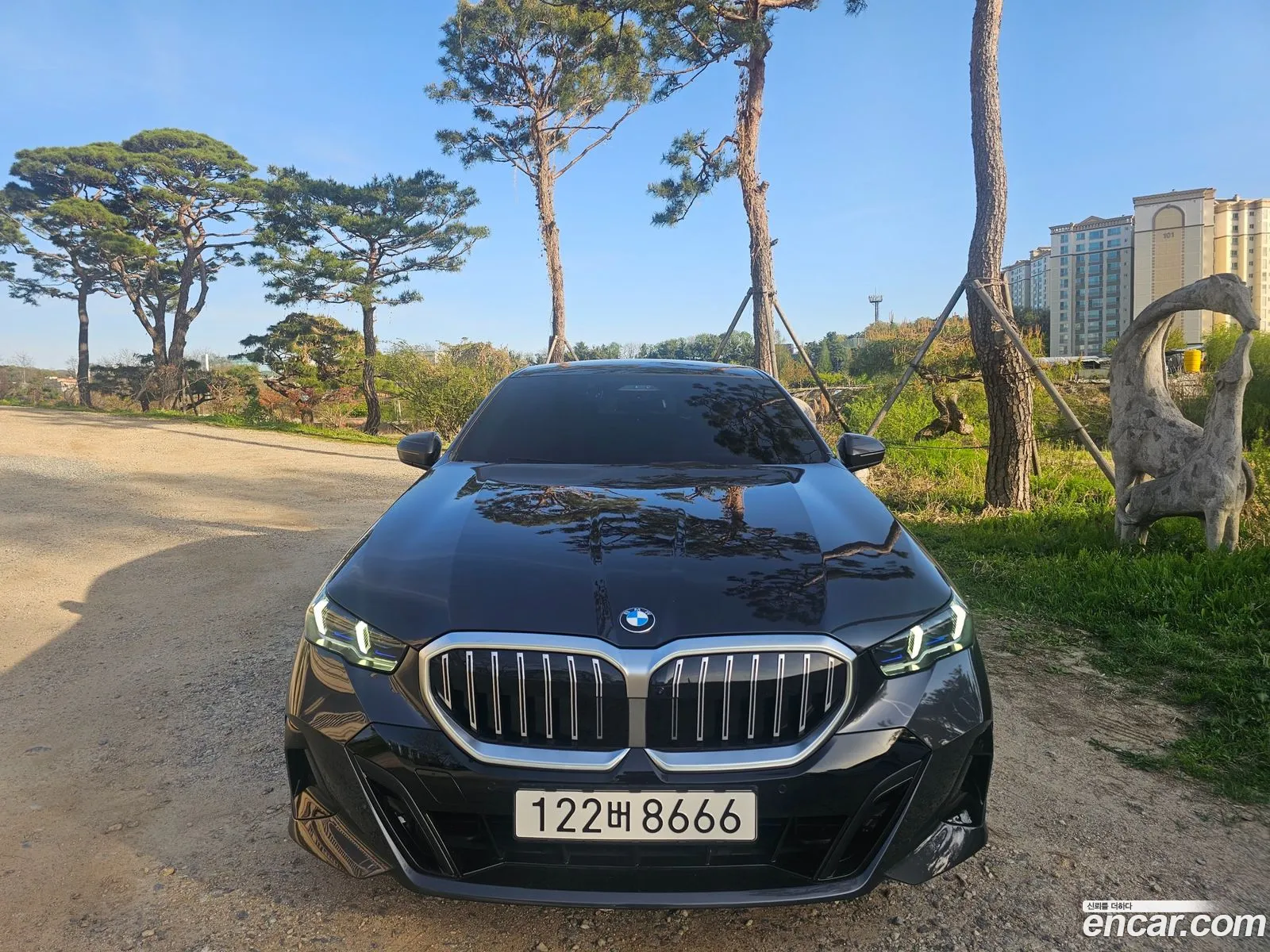 BMW 5 Series 2025 — 18