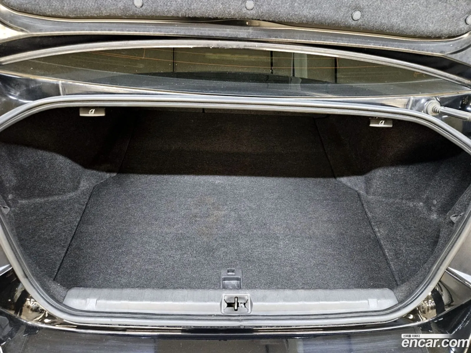 Subaru Legacy 2010 — 12