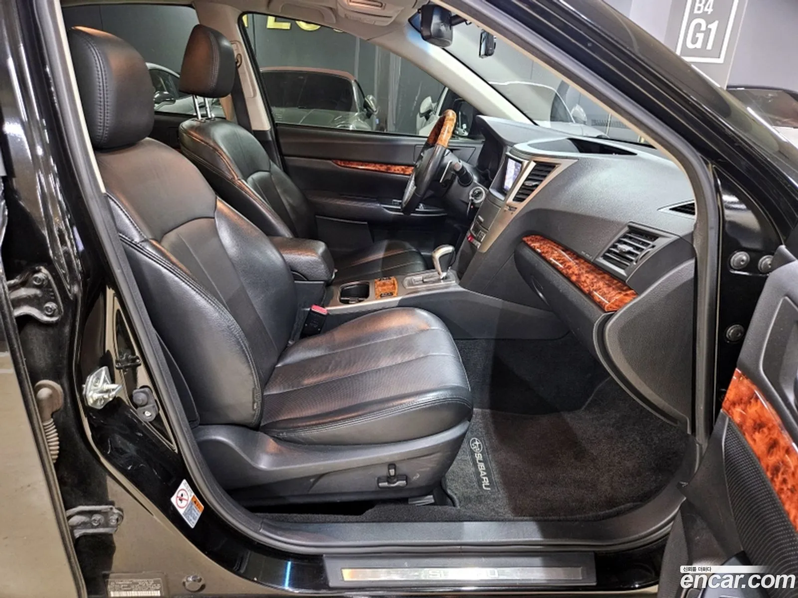 Subaru Legacy 2010 — 15