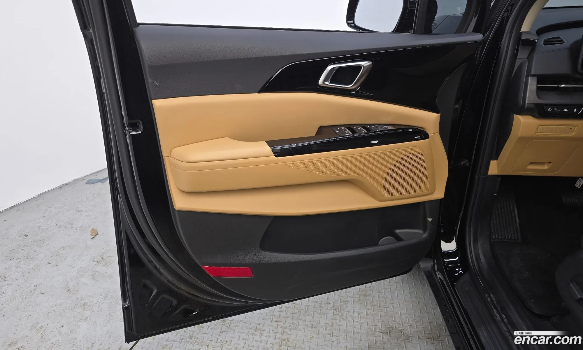 Kia Carnival 2022 — 22