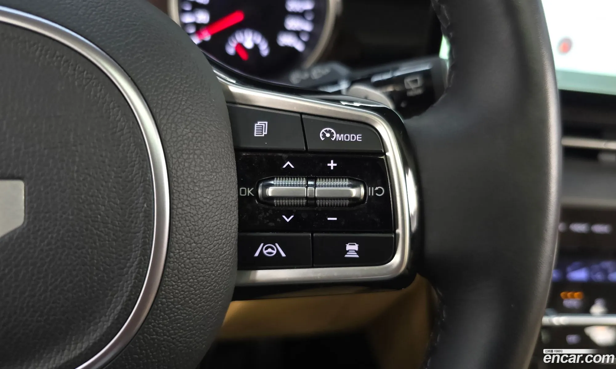 Kia Carnival 2022 — 12