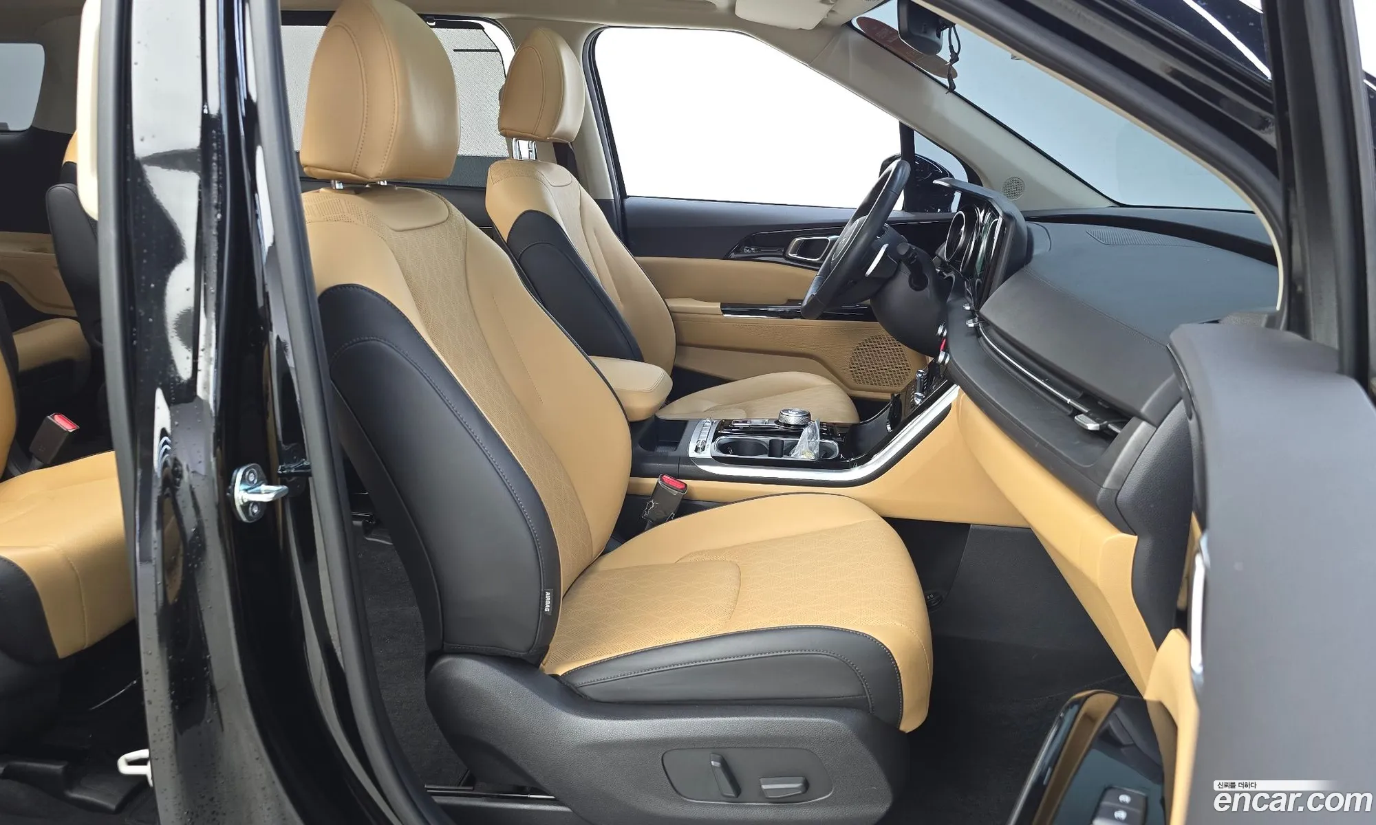 Kia Carnival 2022 — 30