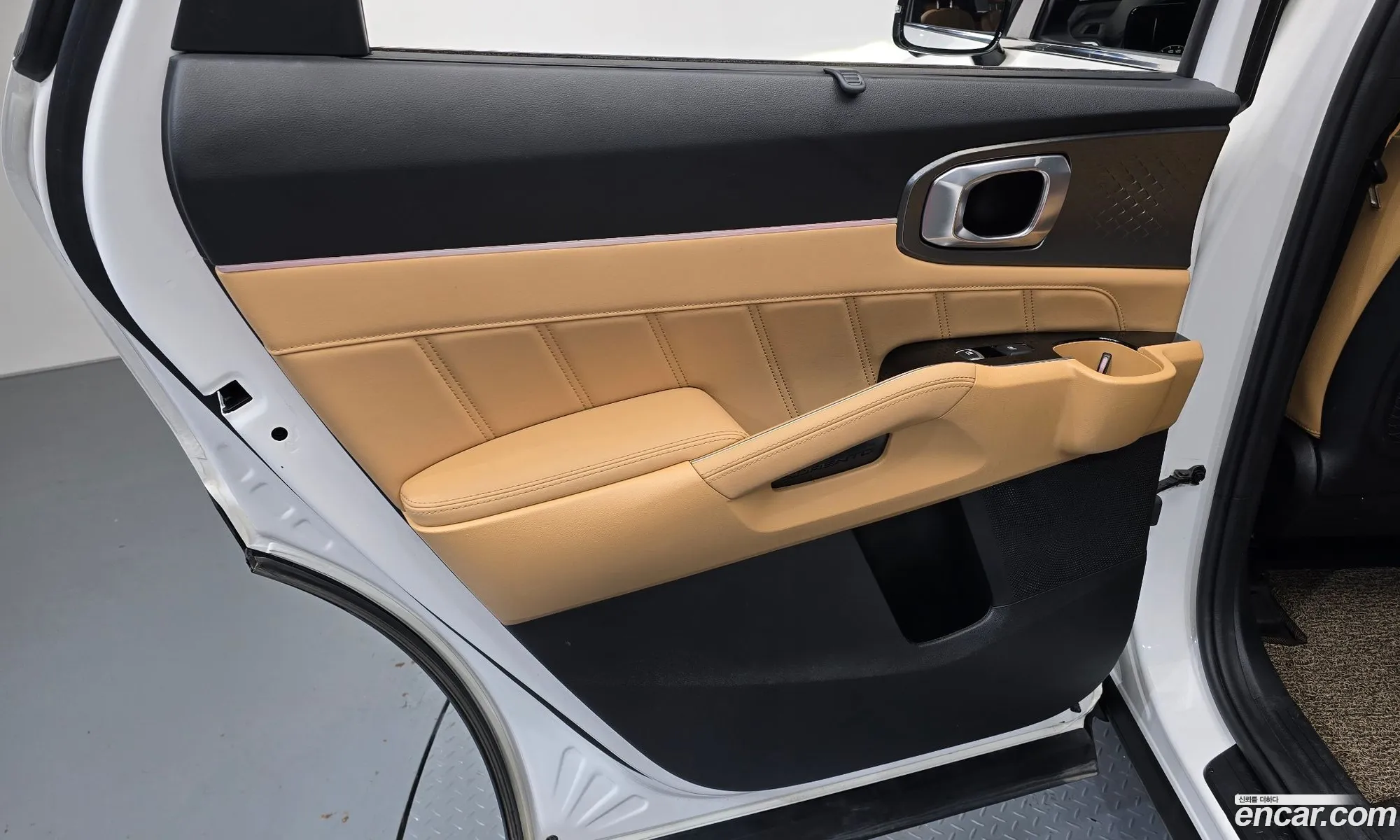 Kia Sorento 2022 — 32