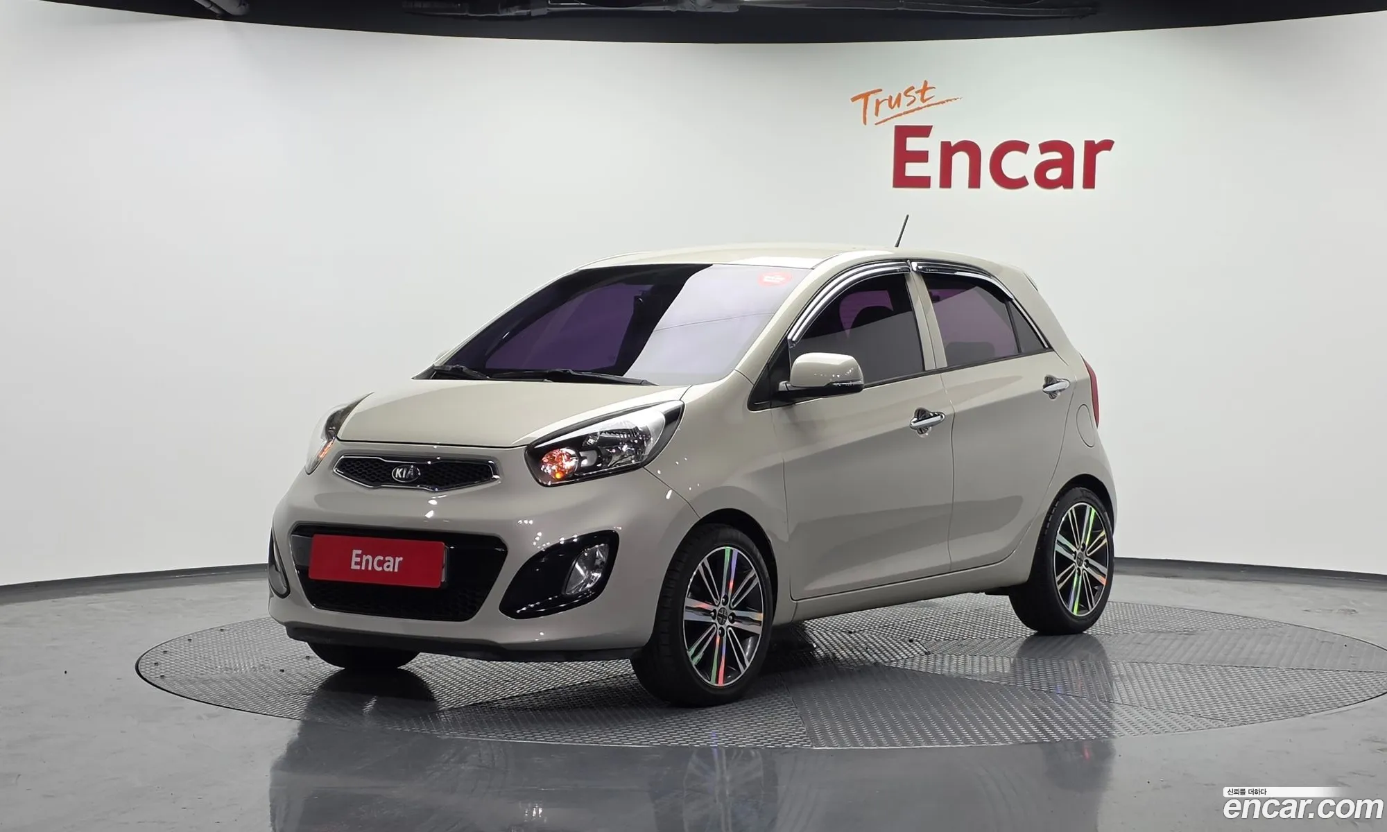 Kia Morning 2013 — 17