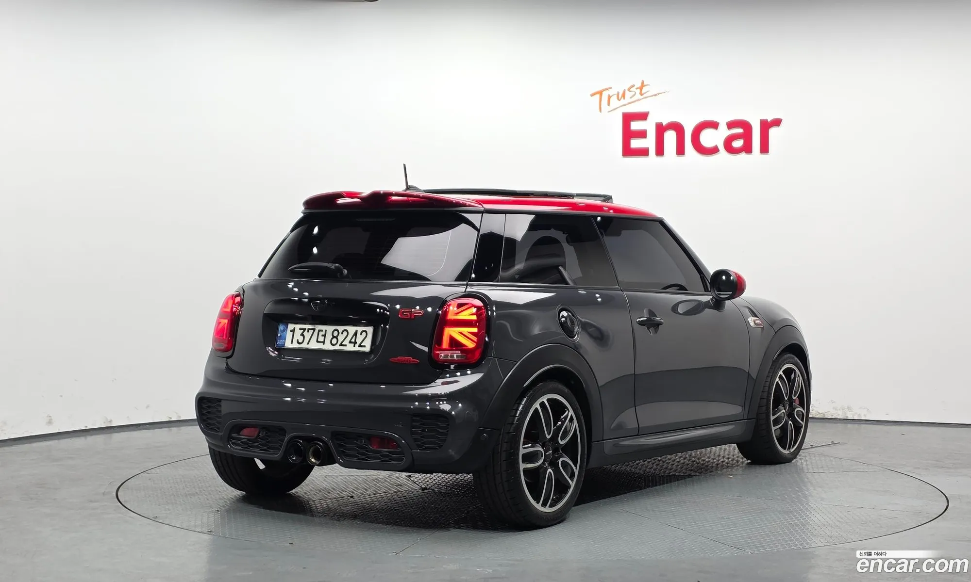 Mini Cooper S 2015 WMWXM9100F2C76259 — 19