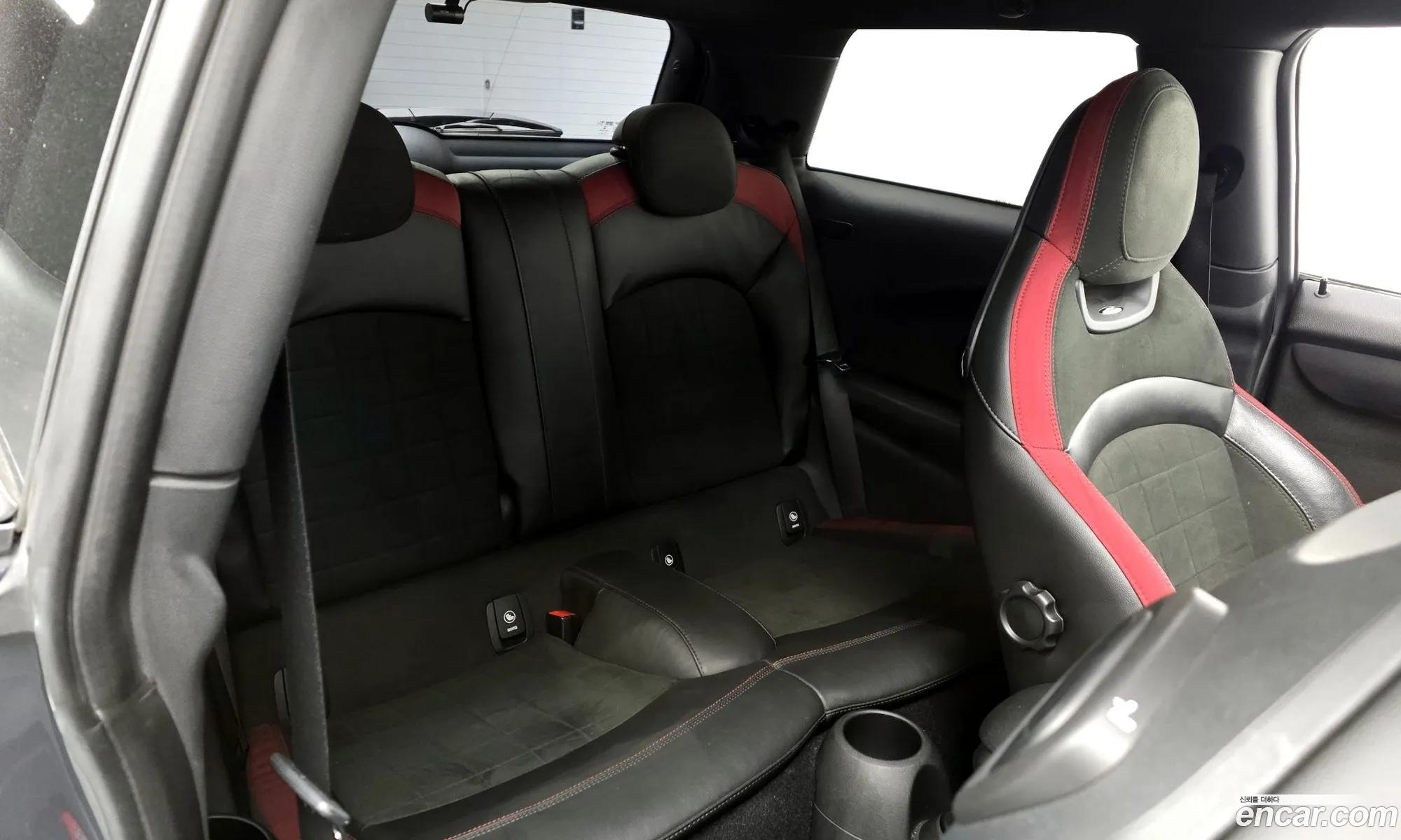Mini Cooper S 2015 WMWXM9100F2C76259 — 17