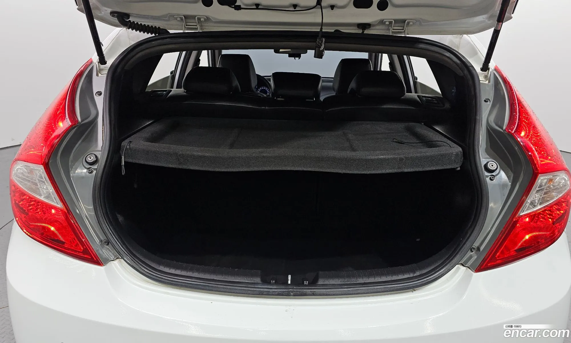 Hyundai Accent 2016 — 20