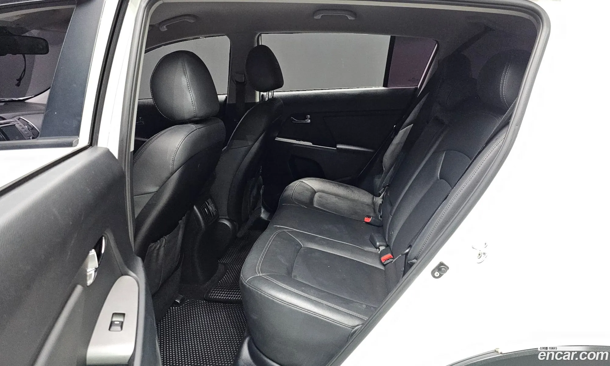 Kia Sportage R 2014 — 26