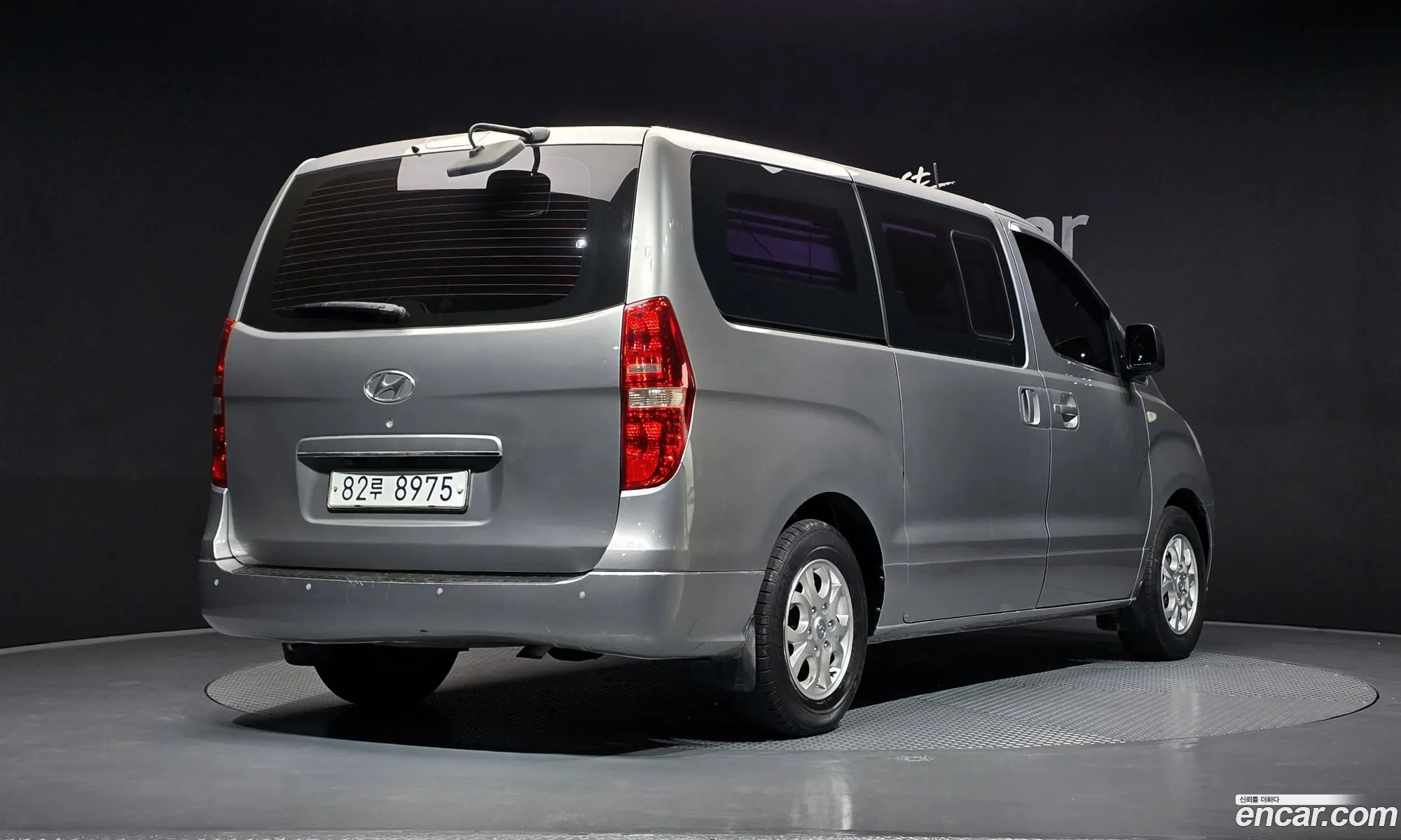 Hyundai Grand Starex 2012 — 2