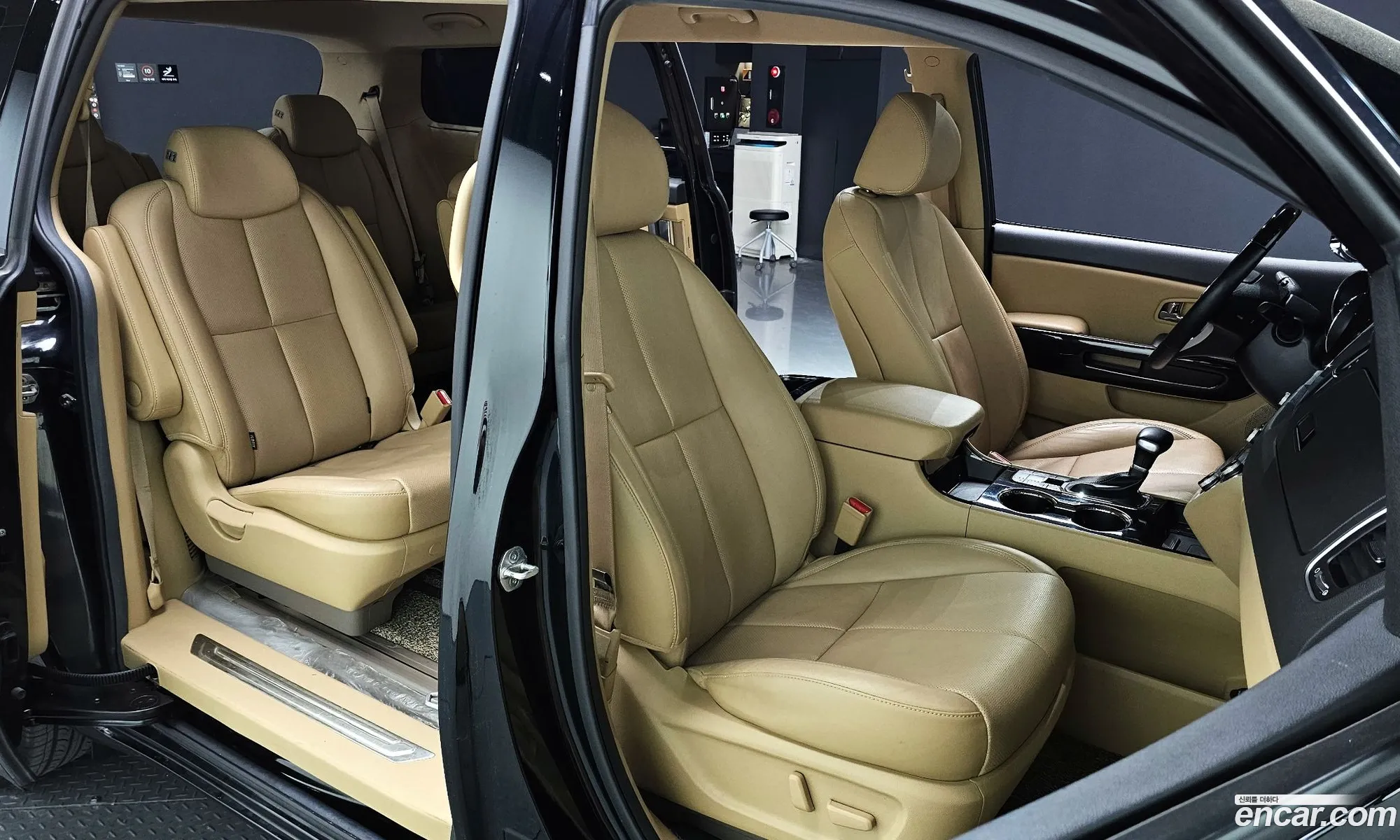 Kia Carnival 2019 — 15