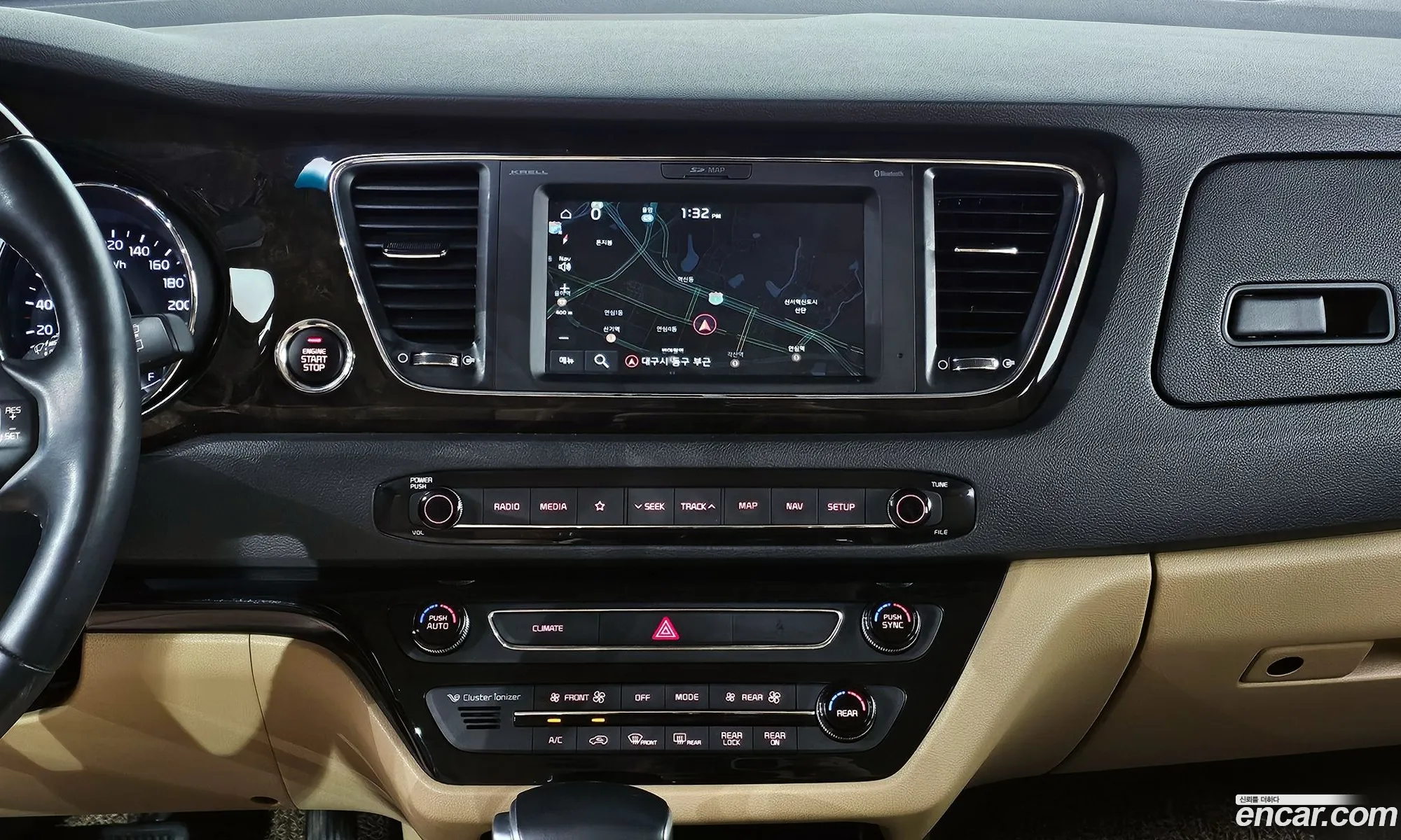Kia Carnival 2019 — 7