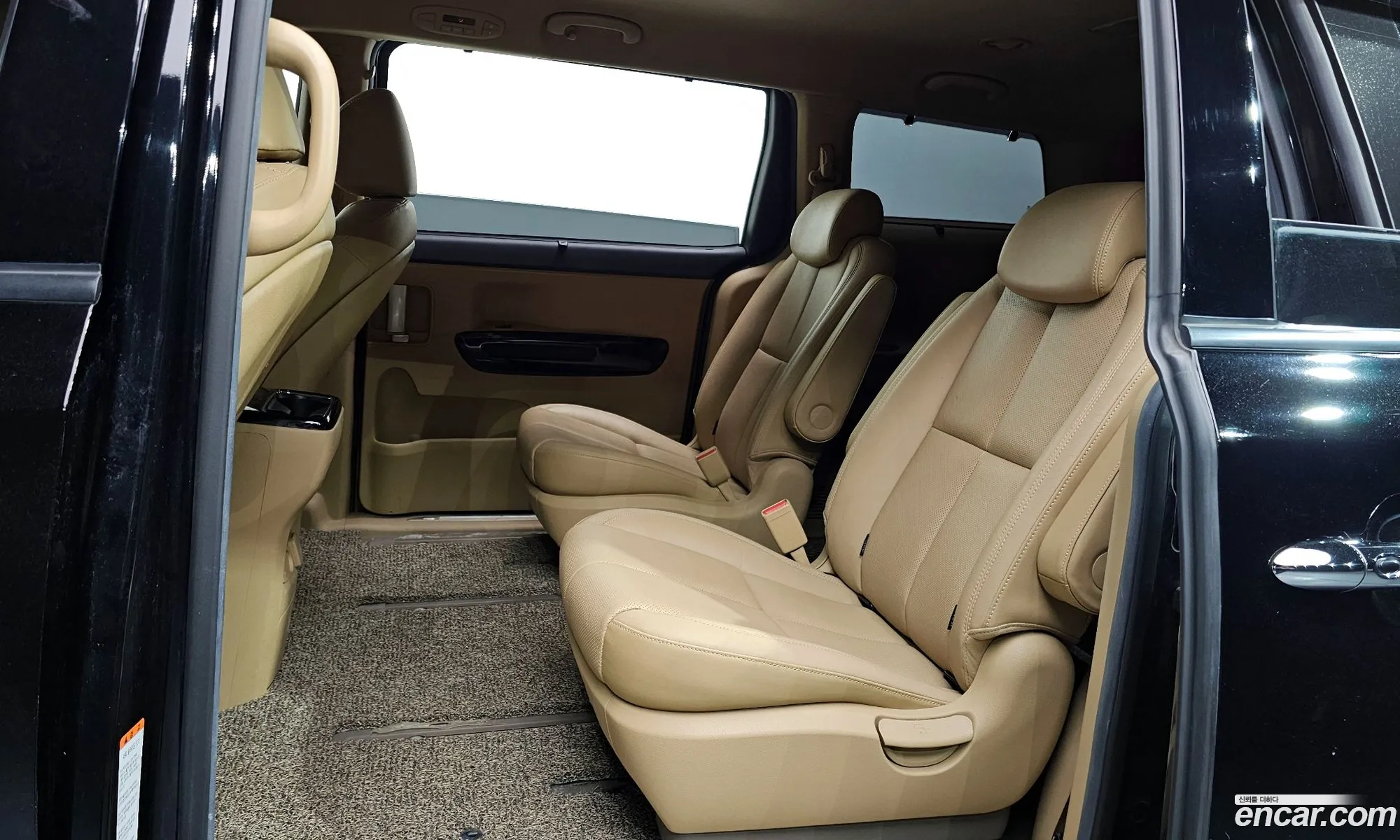 Kia Carnival 2019 — 8