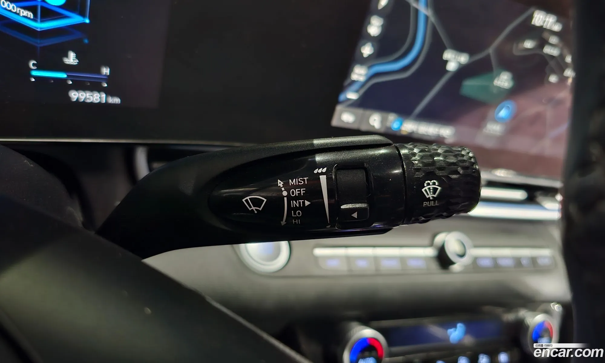 Hyundai Elantra 2022 — 28