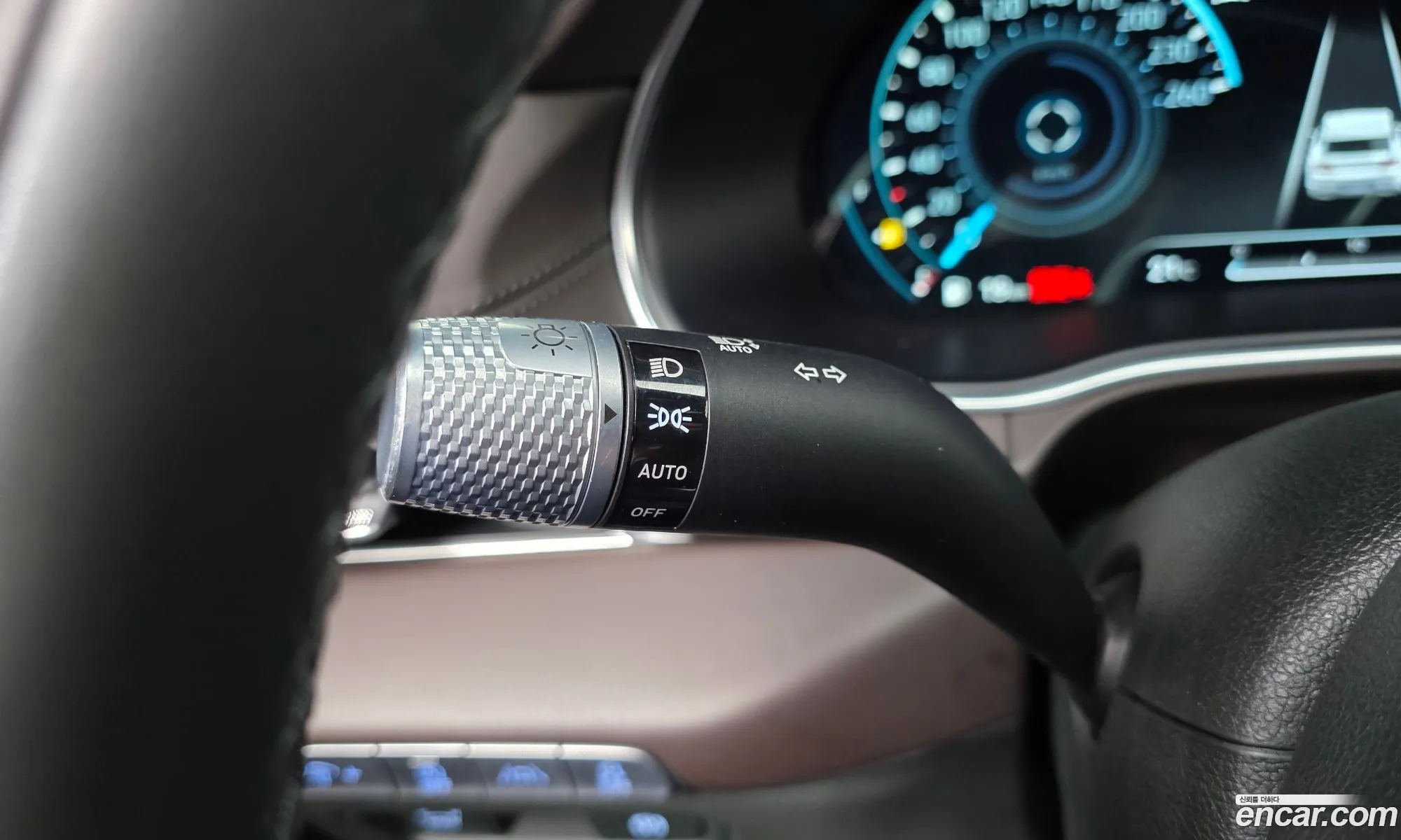 Genesis GV80 2021 — 11
