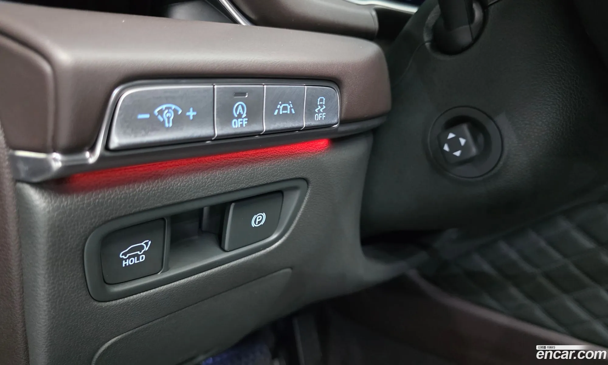 Genesis GV80 2021 — 24