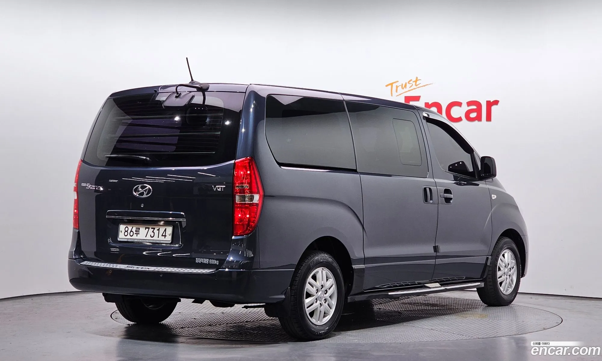 Hyundai Grand Starex 2015 — 13