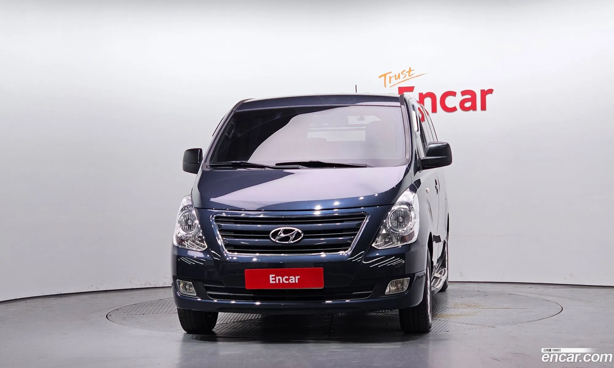 Hyundai Grand Starex 2015 — 12