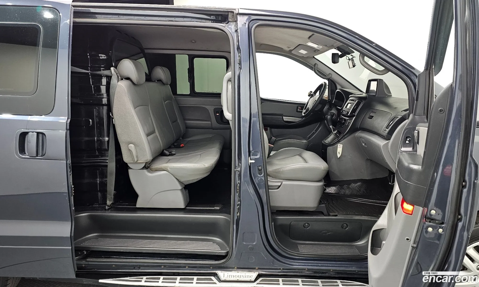 Hyundai Grand Starex 2015 — 2