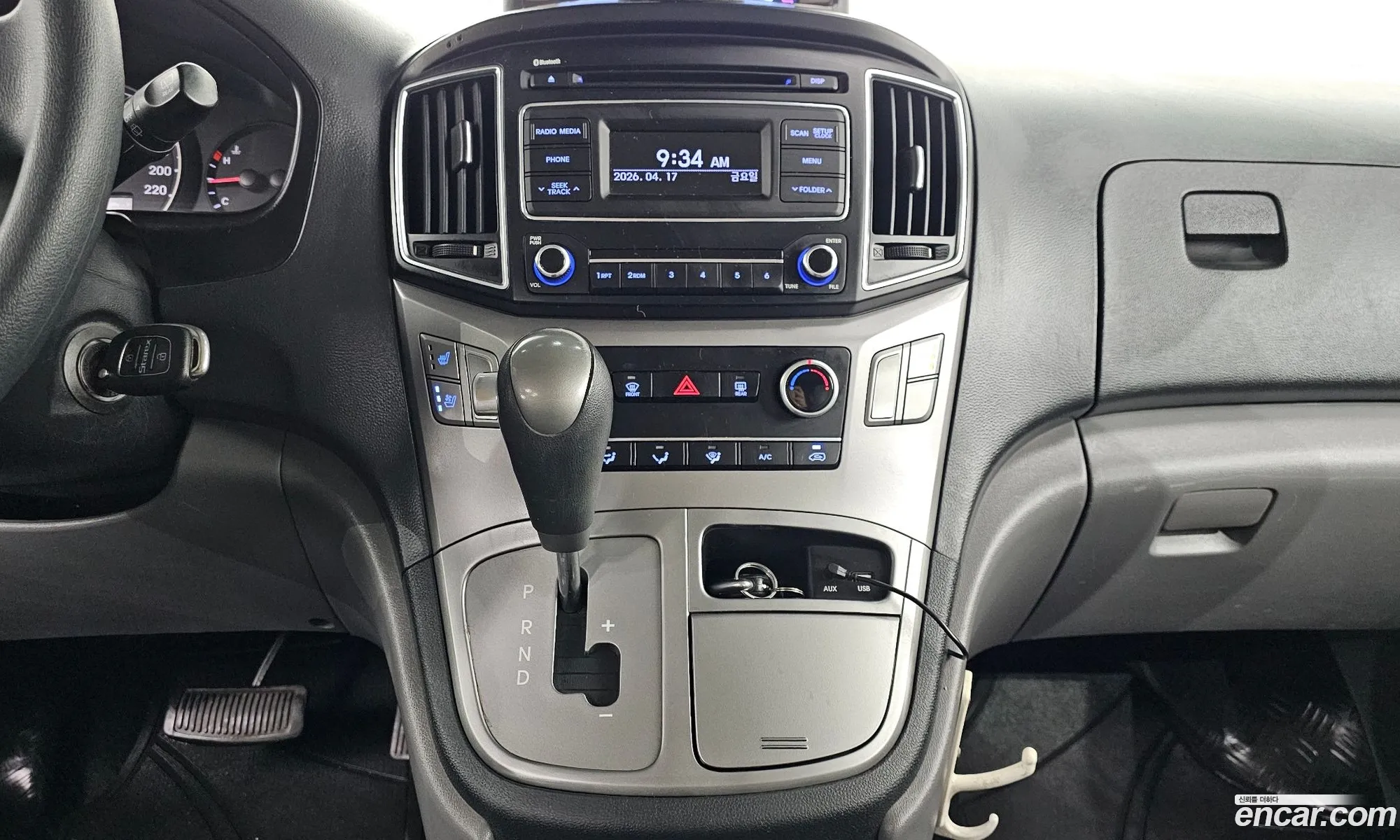 Hyundai Grand Starex 2015 — 20