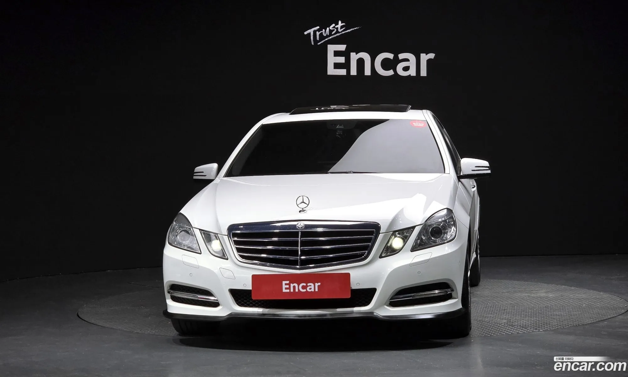 Mercedes-Benz E-Class W212 2012 WDDHF0CB8DA685840 — 11