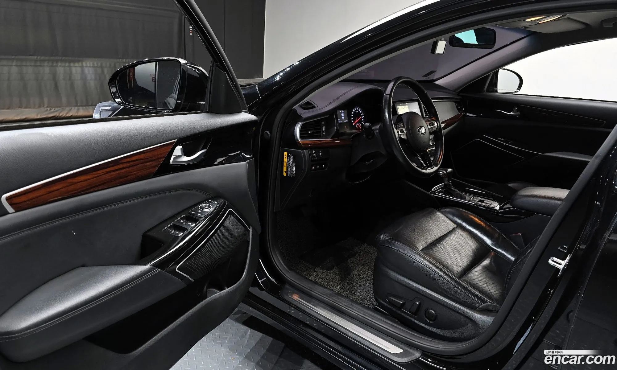 Kia K7 2016 — 9