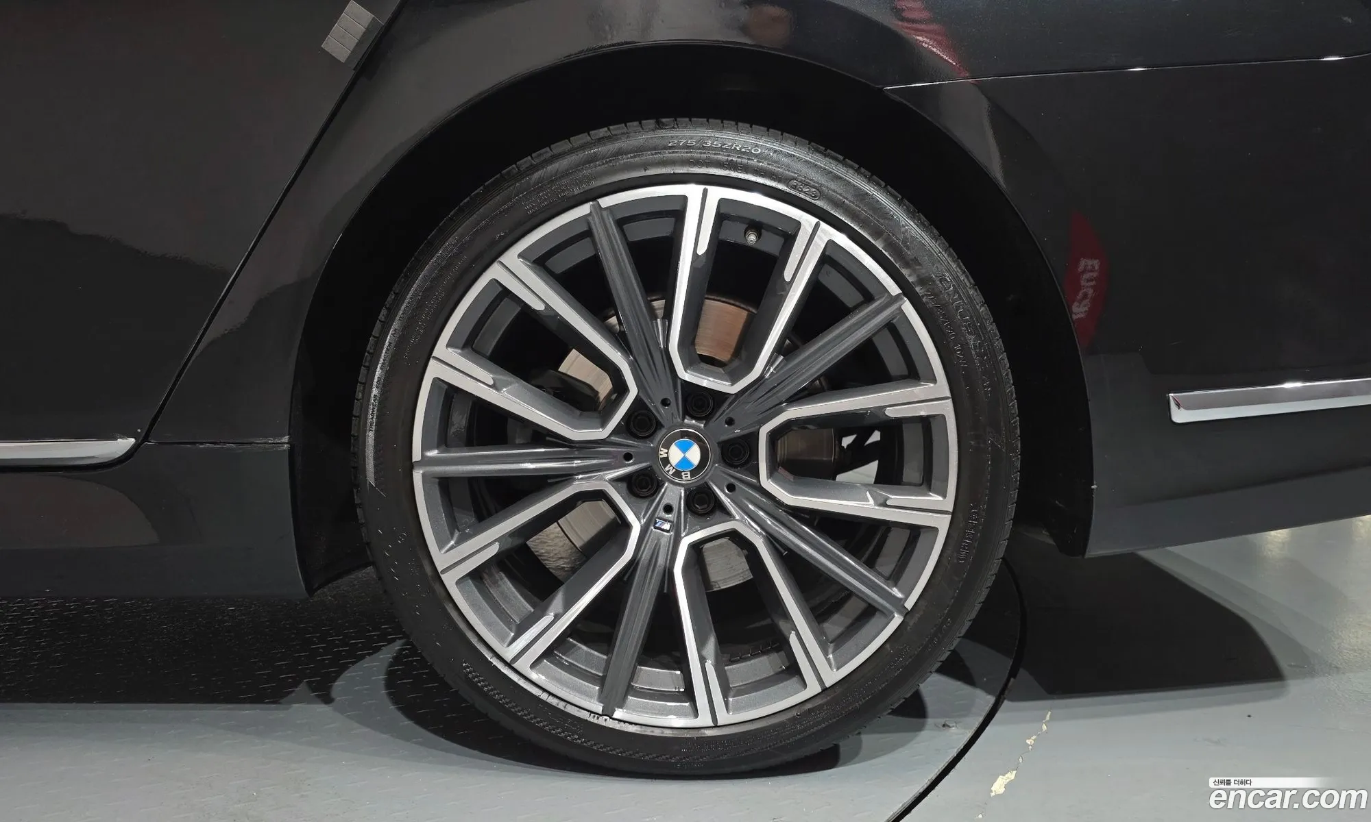 BMW 7 Series 2022 — 33