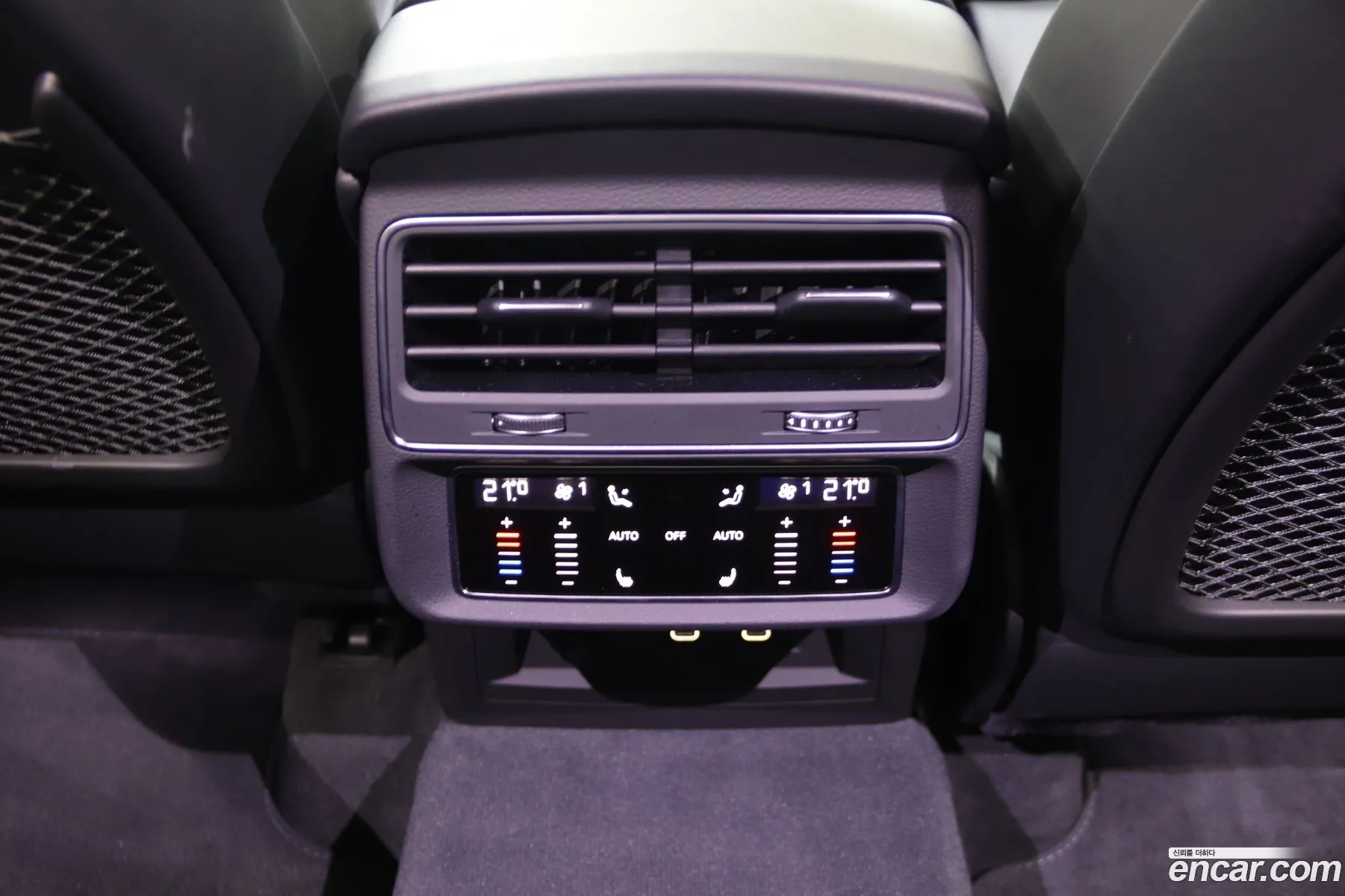Audi Q7 2025 — 19